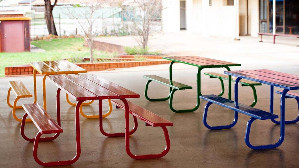 PI Metro Table Setting 002