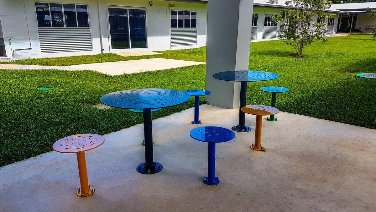 PI Round Table Setting 001